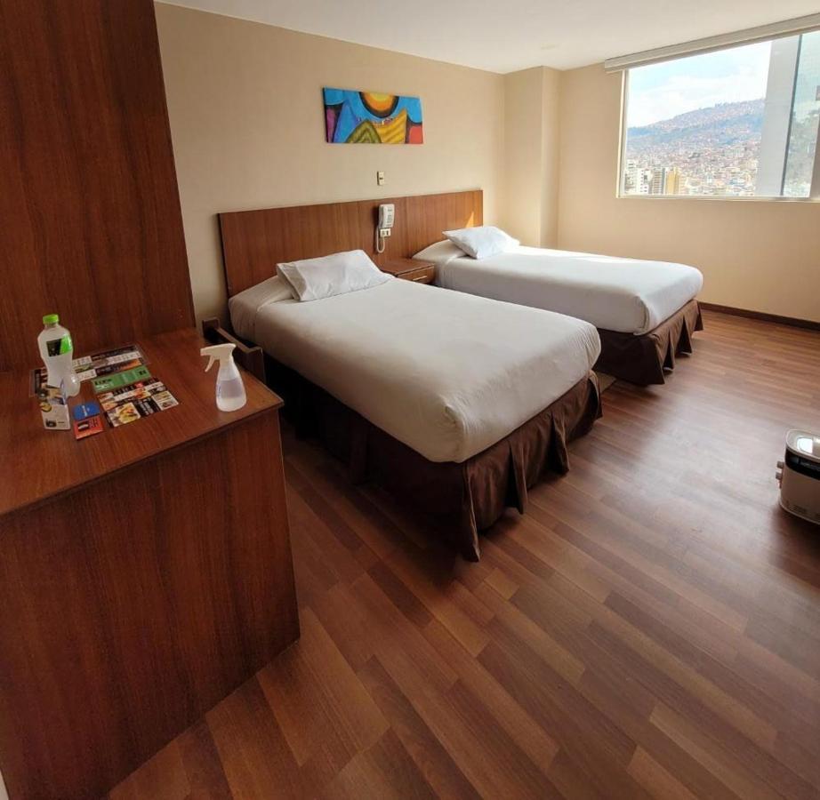 Hotel Madrid ラパス エクステリア 写真